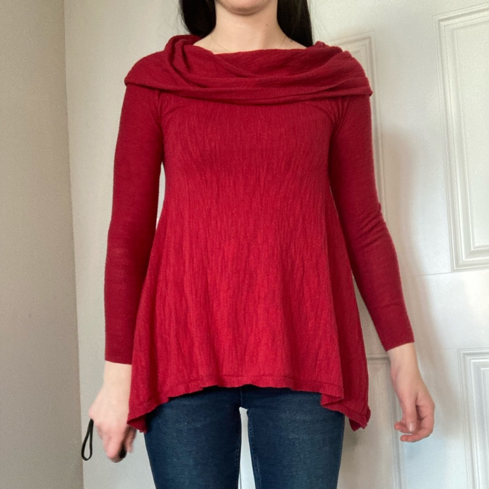 Sweater - Picture 7 of 8